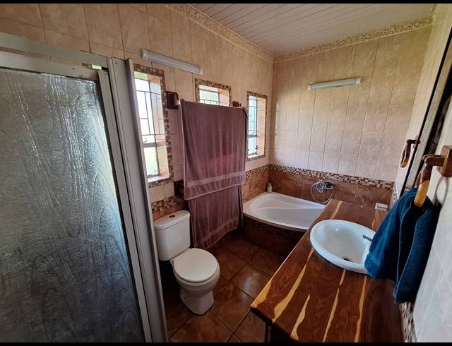 3 BEDROOM HOUSE FOR SALE IN VANDERBIJLPARK SE 1